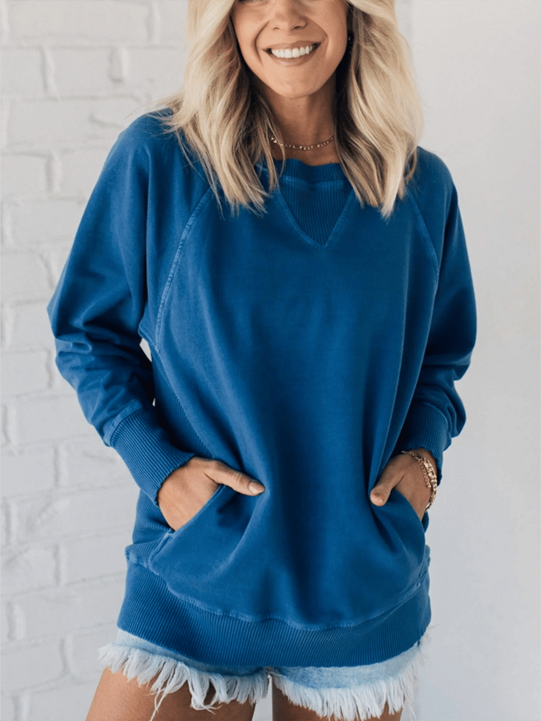 Ember | Chic Sweater with Ribbed Pockets for Women