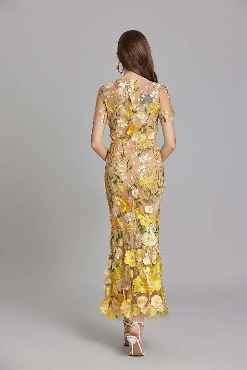 Emma | Floral Finesse Dress